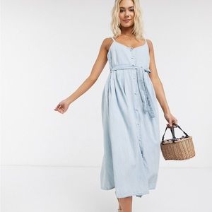 ASOS DESIGN soft denim midi dress with pockets size 8